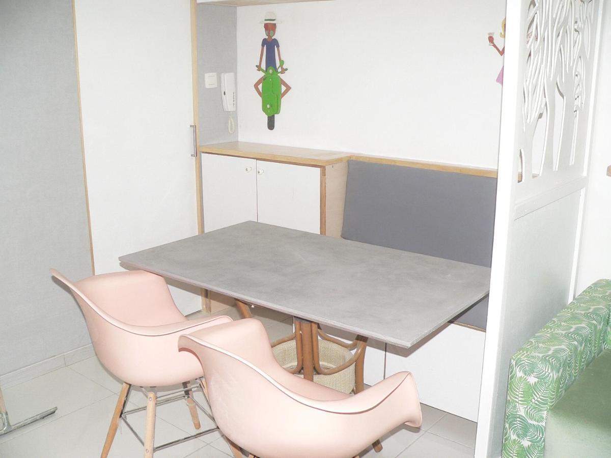 Apartament Liege Centre 6 Rue Montagne Sainte Walburge, 4000 Liege, Pour 2 Pers A 3 Minutes De La Gare St Lambert Zewnętrze zdjęcie